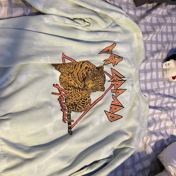 Cute def leopard sweater - Picture 1 of 1